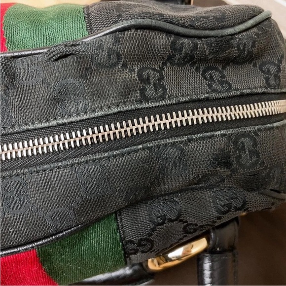 Gucci Black and Green Shoulder Bag with Red Stripe - Picture 8 of 12